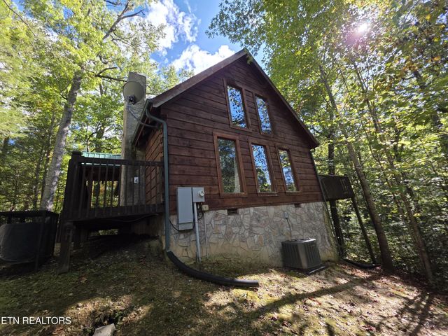 1249 Secona Way, Sevierville, TN 37876