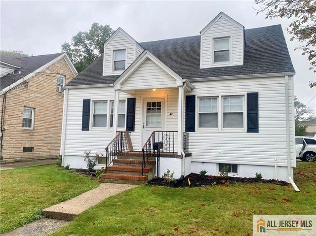 42 Burton Avenue, South River, NJ 08882