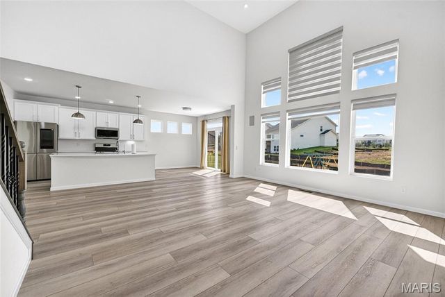 207 Kerry Downs Drive, Dardenne Prairie, MO 63368
