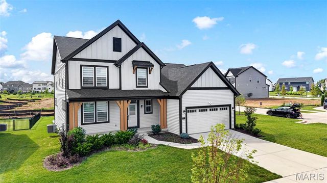 207 Kerry Downs Drive, Dardenne Prairie, MO 63368