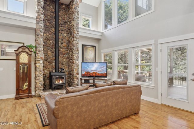 259 W FOREST SERVICE 249 Road, Young, AZ 85554