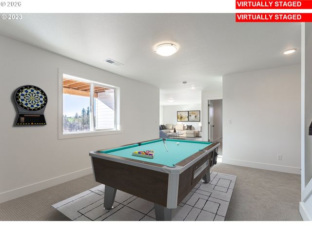 7353 Nw OAKFERN Dr, Portland, OR 97229