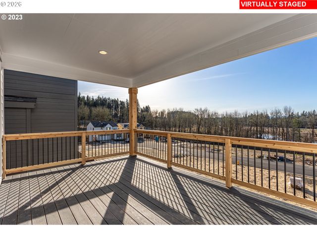 7353 Nw OAKFERN Dr, Portland, OR 97229