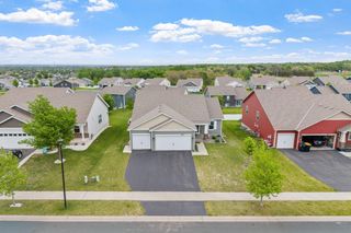 1989 Attenborough Street, Shakopee, MN 55379