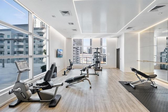 1100 S Miami Avenue 1609, Miami, FL 33130