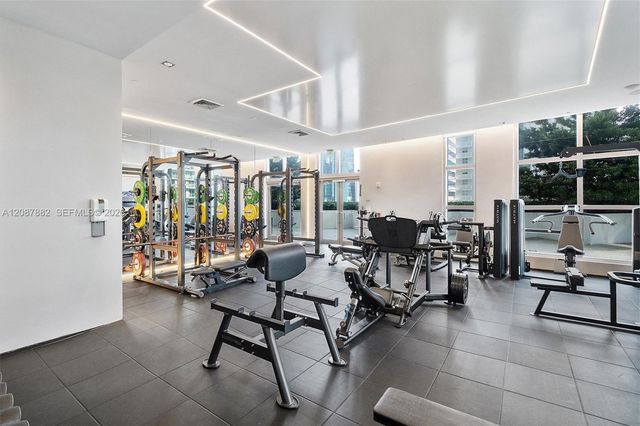 1100 S Miami Avenue 1609, Miami, FL 33130