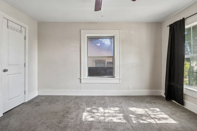 1963 Columbus Avenue, Fort Worth, TX 76164