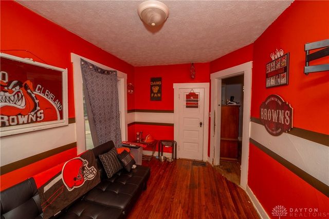 412 E Madison Avenue, Springfield, OH 45503