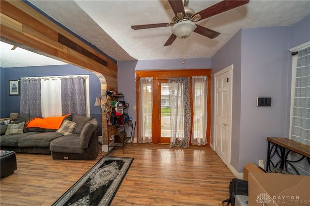 412 E Madison Avenue, Springfield, OH 45503