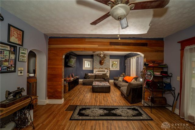 412 E Madison Avenue, Springfield, OH 45503