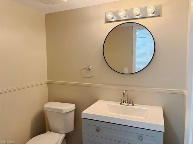 621 SE 12th AVE 118, Cape Coral, FL 33990
