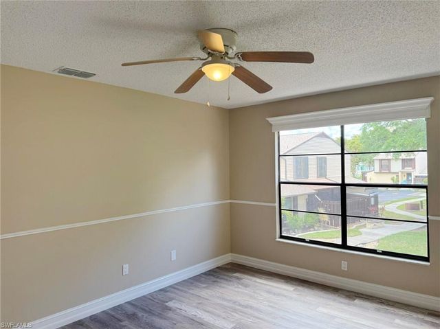 621 SE 12th AVE 118, Cape Coral, FL 33990