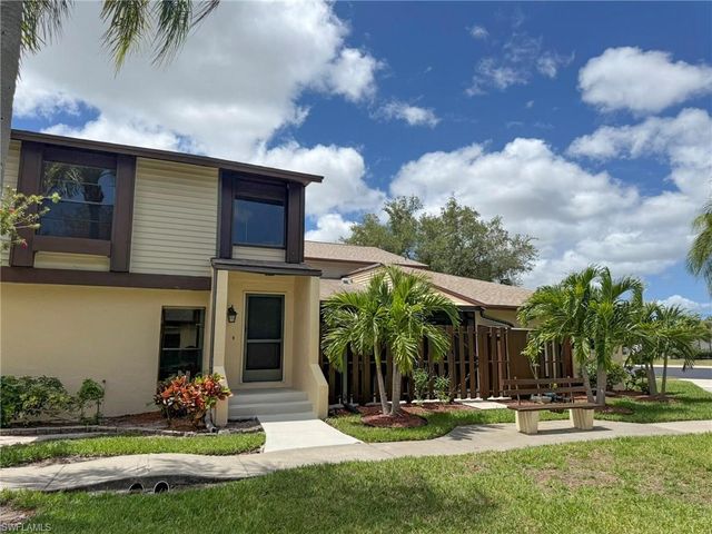 621 SE 12th AVE 118, Cape Coral, FL 33990