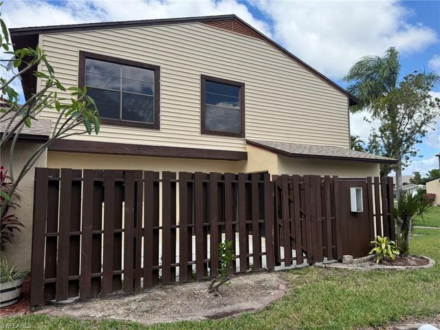 621 SE 12th AVE 118, Cape Coral, FL 33990