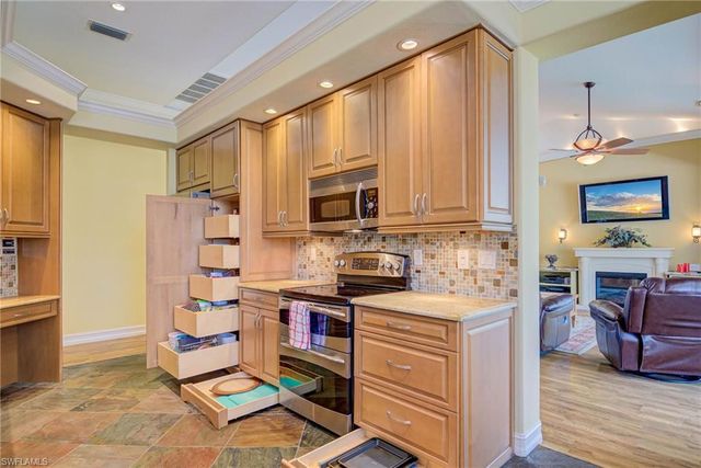 7090 Philips Creek CT, Fort Myers, FL 33908