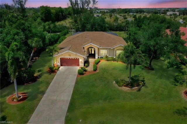 7090 Philips Creek CT, Fort Myers, FL 33908