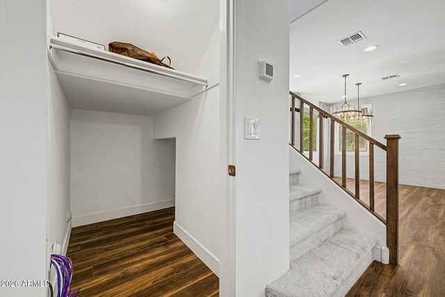 8251 E Impala Avenue, Mesa, AZ 85209