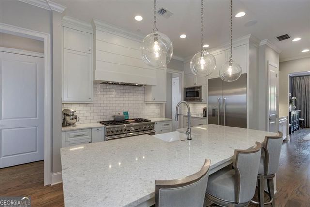 317 Riversedge Drive, Atlanta, GA 30339