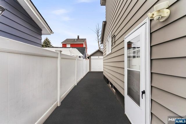 970 Lorraine Avenue, Union, NJ 07083