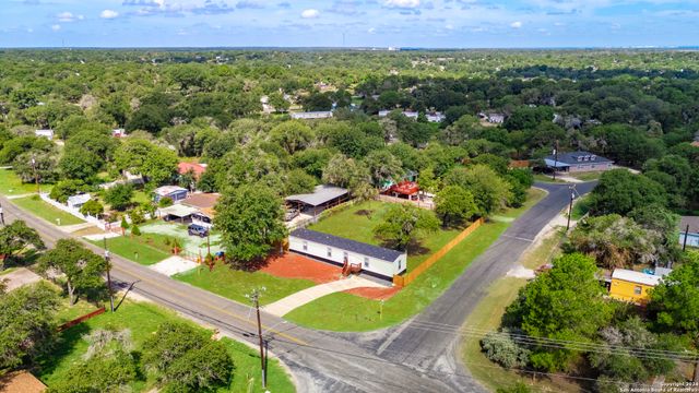 4719 waterwood pass, Elmendorf, TX 78112