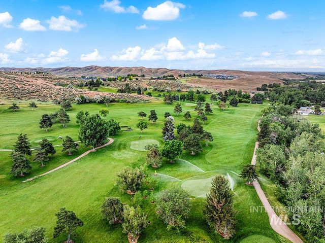 6162 N High Valley Way, Boise, ID 83714