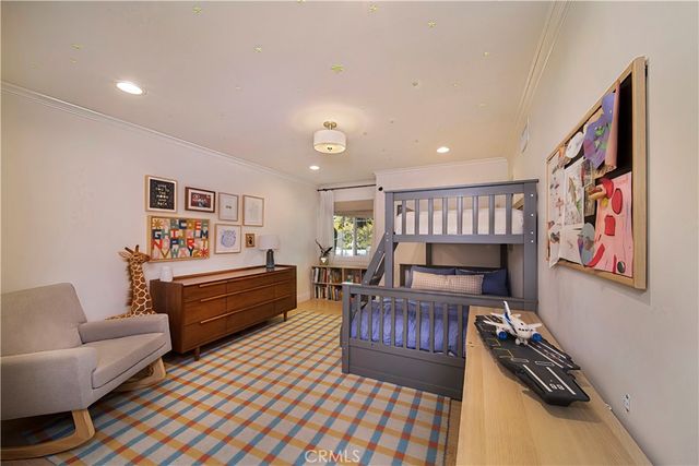 389 Mira Loma, Costa Mesa, CA 92627