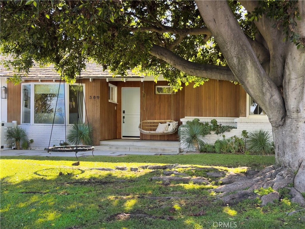 389 Mira Loma, Costa Mesa, CA 92627