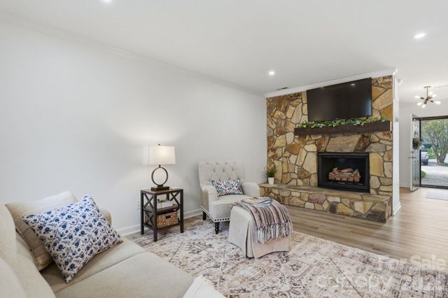 7613 Mariner Cove Drive, Cornelius, NC 28031