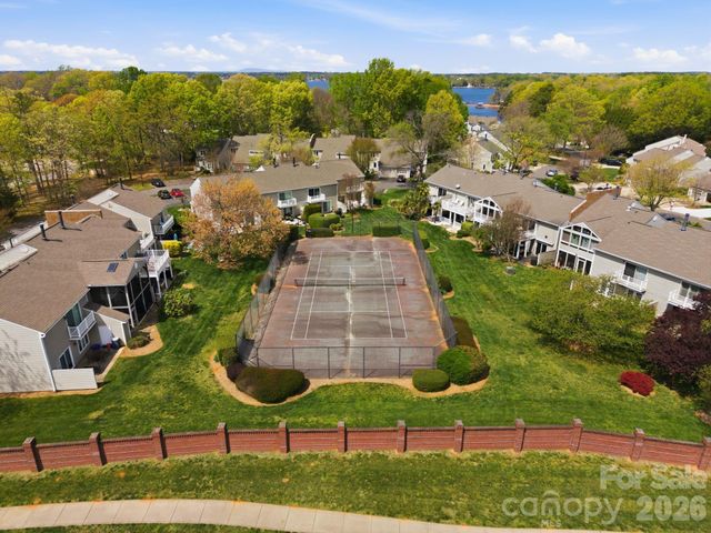 7613 Mariner Cove Drive, Cornelius, NC 28031