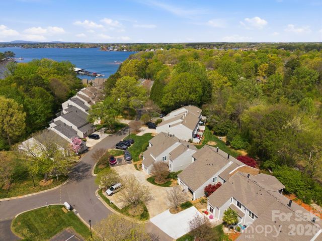 7613 Mariner Cove Drive, Cornelius, NC 28031