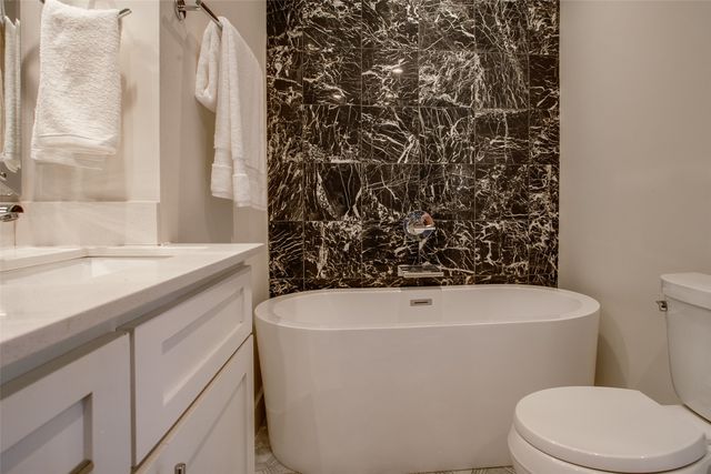 1630 Ramsey Avenue, Dallas, TX 75216