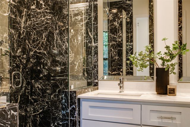 1630 Ramsey Avenue, Dallas, TX 75216