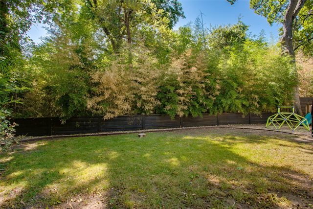 1630 Ramsey Avenue, Dallas, TX 75216