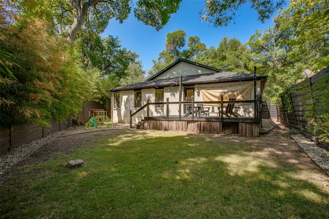 1630 Ramsey Avenue, Dallas, TX 75216