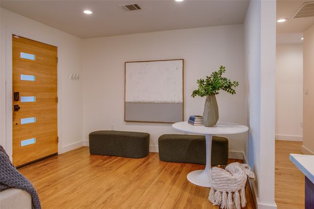 1630 Ramsey Avenue, Dallas, TX 75216