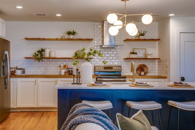 1630 Ramsey Avenue, Dallas, TX 75216