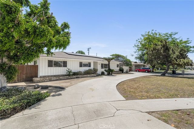 300 Concord Avenue, Fullerton, CA 92831
