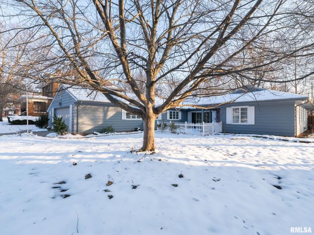 622 WASHINGTON Street, Pekin, IL 61554