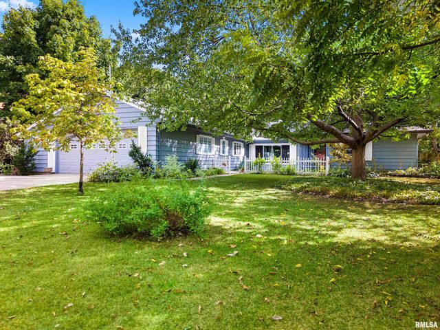 622 WASHINGTON Street, Pekin, IL 61554