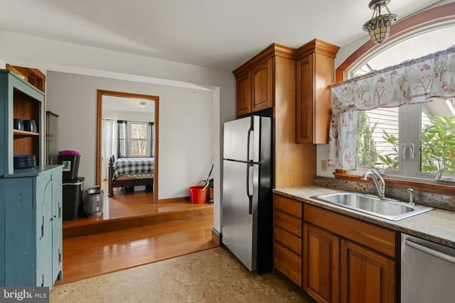 451 PINE SWAMP RD, Elverson, PA 19520