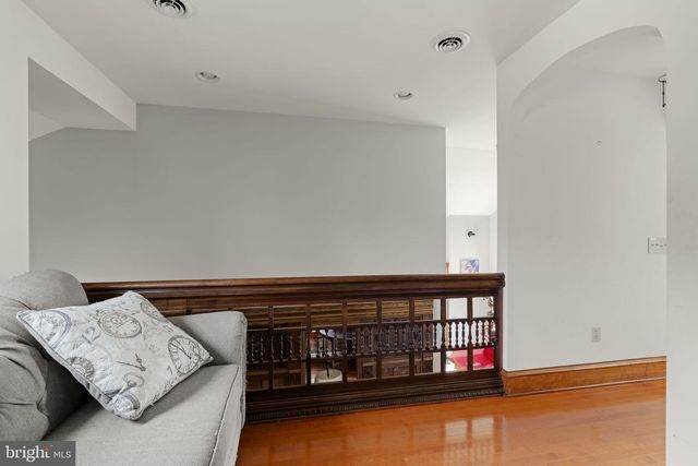 451 PINE SWAMP RD, Elverson, PA 19520