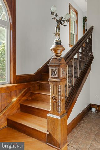 451 PINE SWAMP RD, Elverson, PA 19520