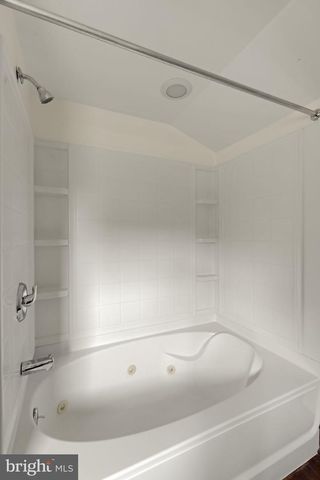 451 PINE SWAMP RD, Elverson, PA 19520