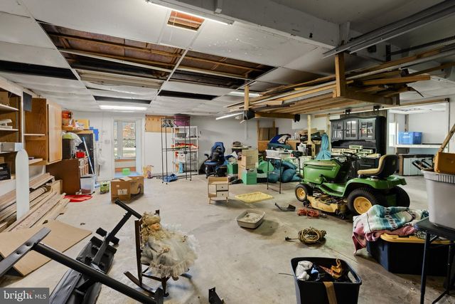 451 PINE SWAMP RD, Elverson, PA 19520