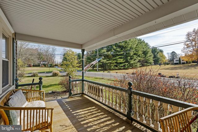 451 PINE SWAMP RD, Elverson, PA 19520