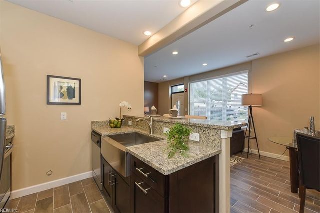 834 44th St Apt 103, Norfolk, VA 23508