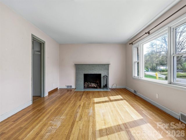 274 Old Haw Creek Road, Asheville, NC 28805