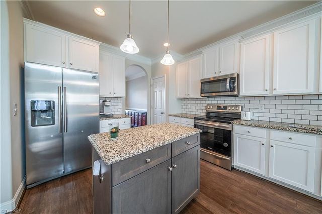 6708 Barton Creek Drive, Whitsett, NC 27377
