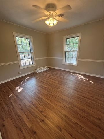 1017 Denton Street, Denton, TX 76201