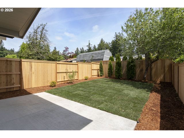 4763 EXETER St, West Linn, OR 97068